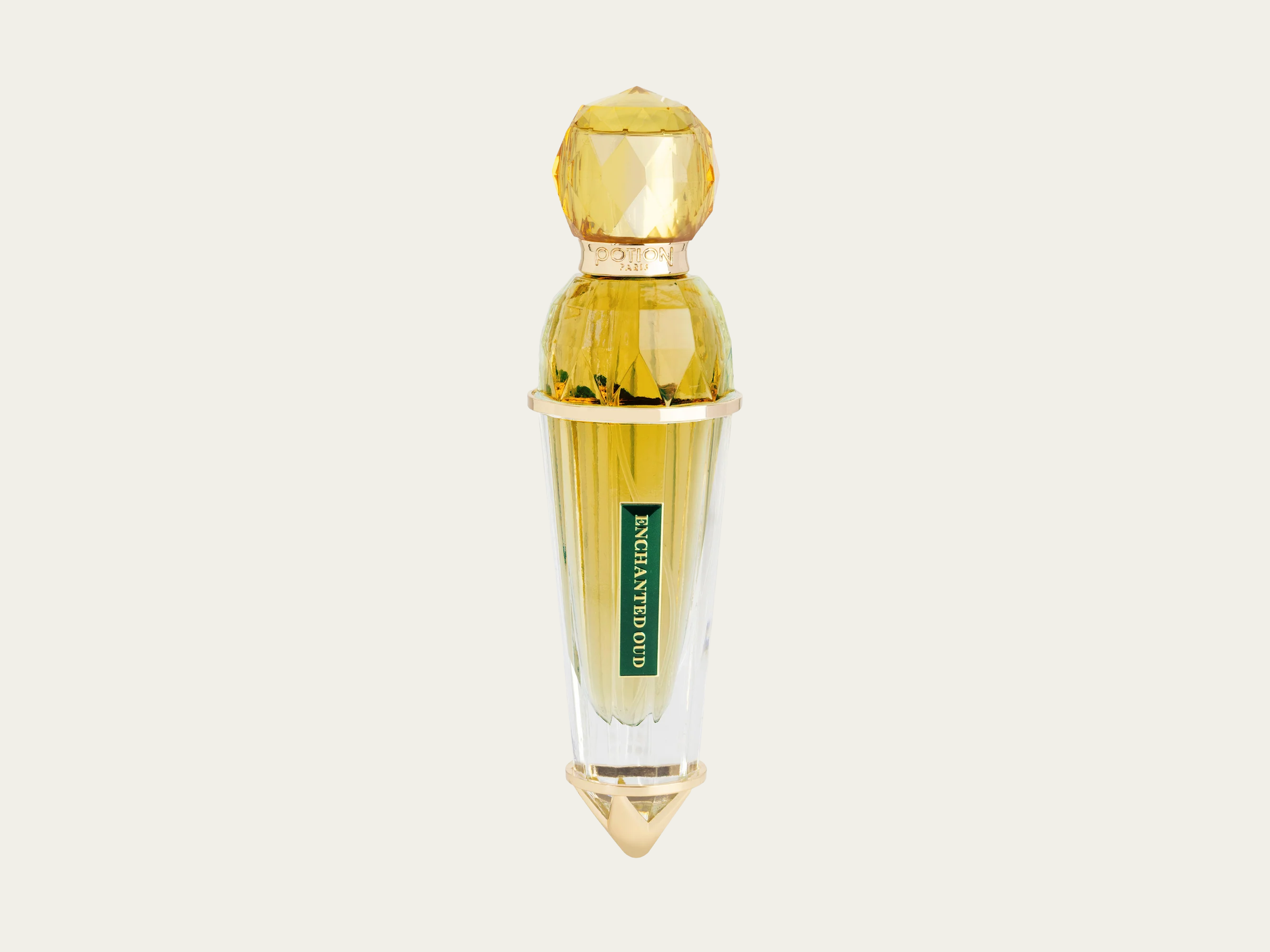 Best Autumn Perfumes for 2026: 10 Warm, Woody Scents for the Season