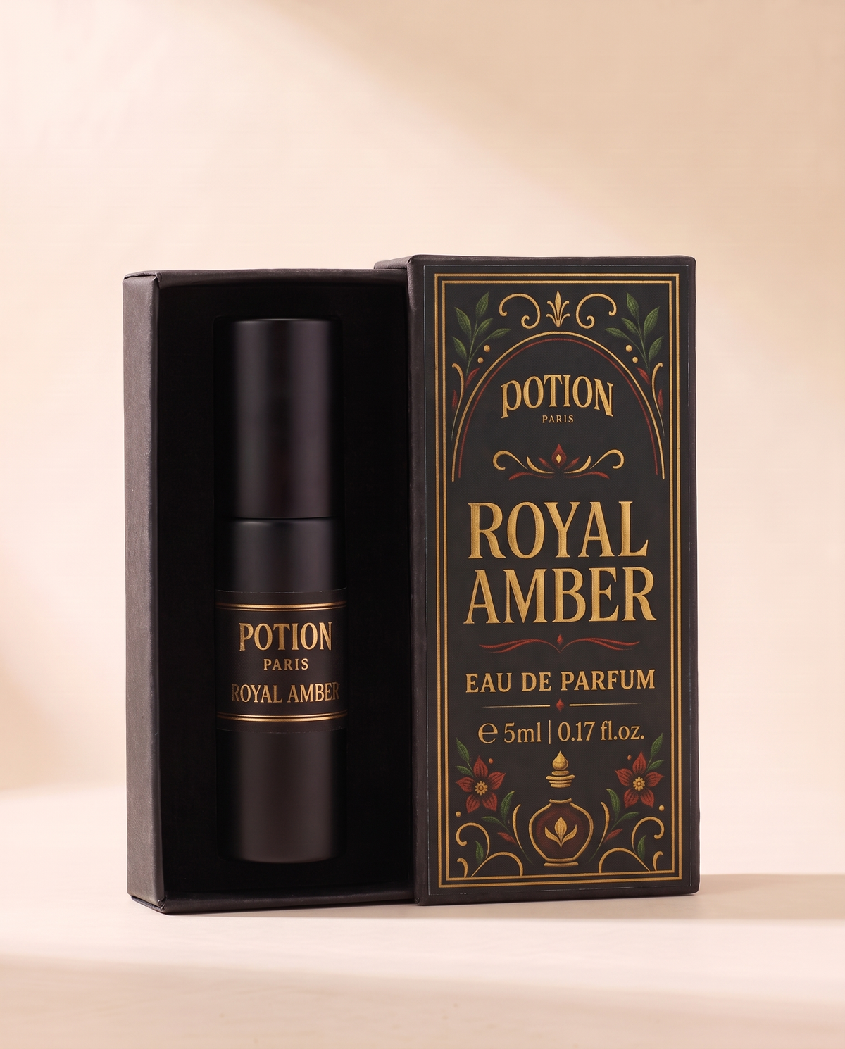The Royal Amber atomiser in its open carton.